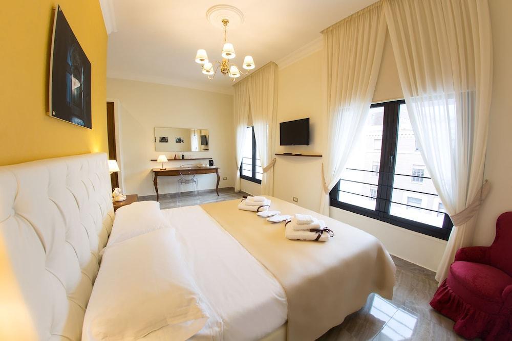 Neapolitantrips Hotel Екстериор снимка